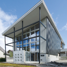 ブラウンボックス外観